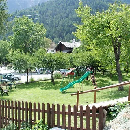 Des Glaciers Отель