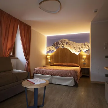 Des Glaciers Hotel 3*