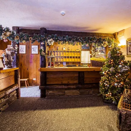 Szálloda Des Glaciers 3*